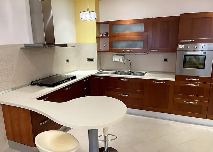 Delizioso E Silenzioso A Apartament